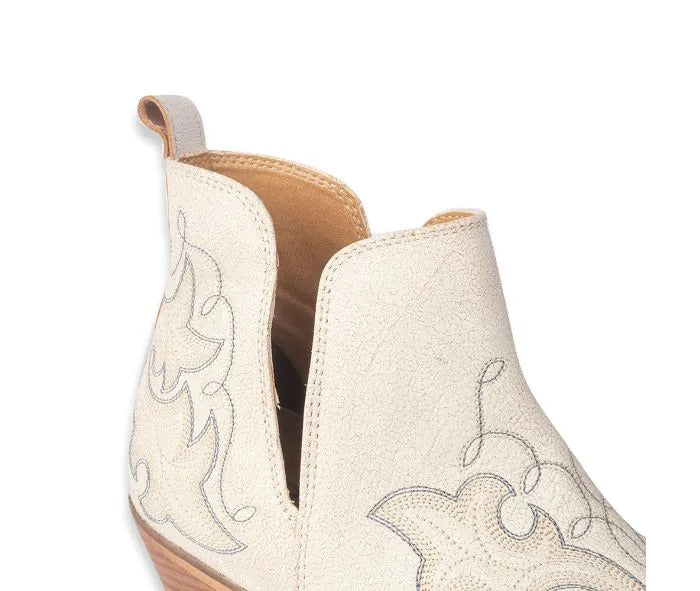 Myra Bag: S-10621 "La Ponderosa Booties in Ivory Suede"