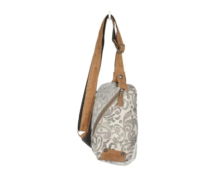 Myra Bag: S-1300 "Top Zipper Sling Bag"