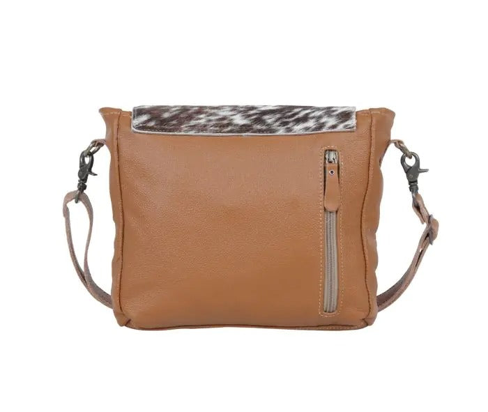 Myra Bag: S-5190 "Mangnifique Hand-Tooled Concealed Carry Shoulder Bag"