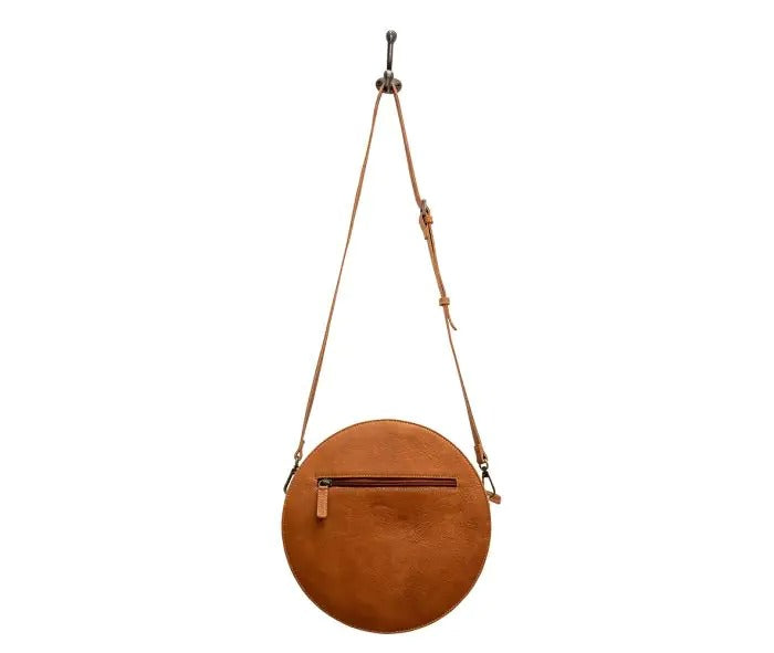 Myra Bag: S-7049 "Cloudland Round Bag"