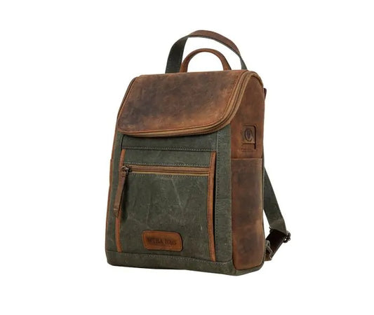 Myra Bag: S-7537 "Carriage Port Slimline Backpack Bag"