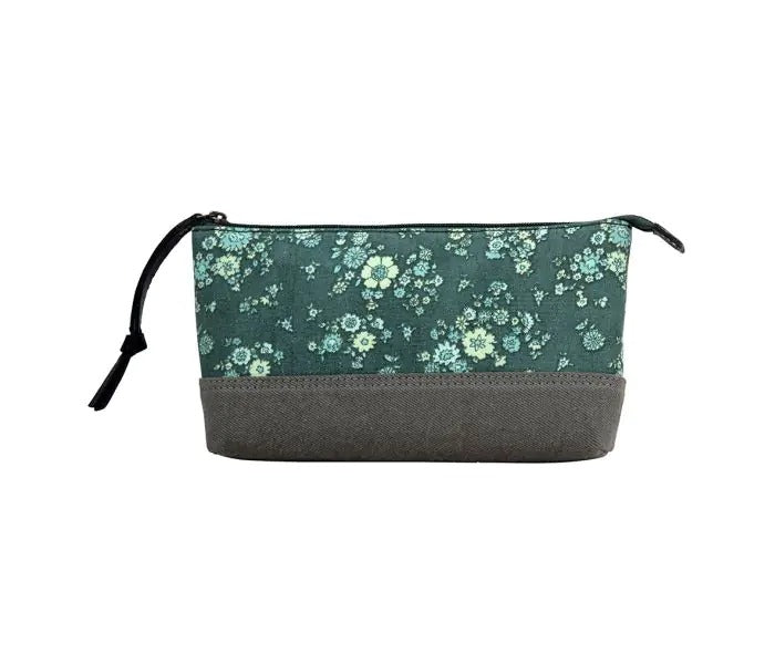 Myra Bag: S-8739 "Darcey Plains Pouch"