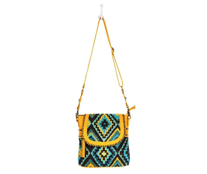 Myra Bag: S-8881 "Sunridge's Basin Shoulder Bag"