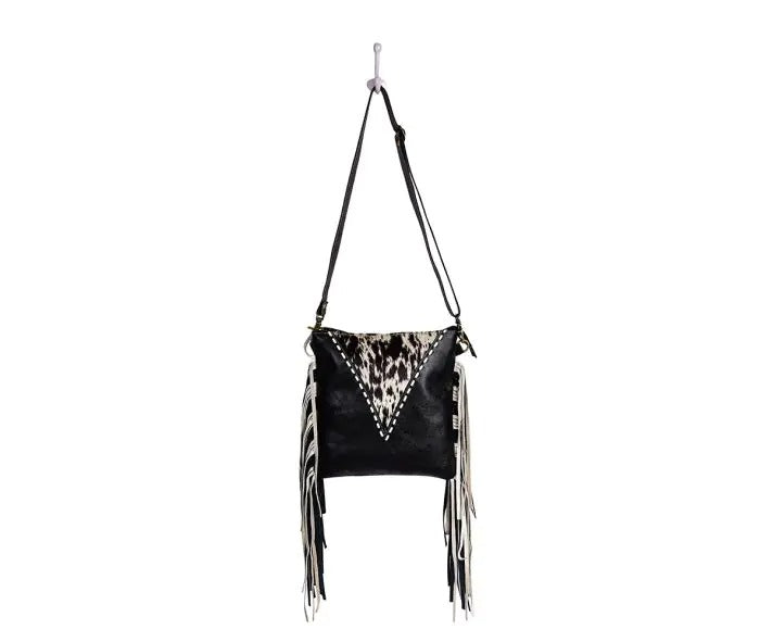 Myra Bag: S-9263 "Chilton Draw Fringed Concealed Carry Shoulder Bag"