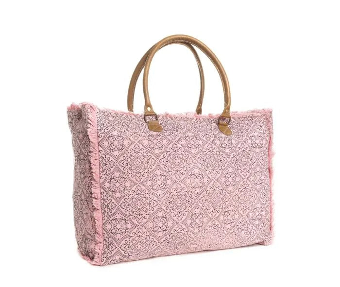 Myra Bag: S-9975 "Triple Fork Ranch Weekender Bag in Rose"