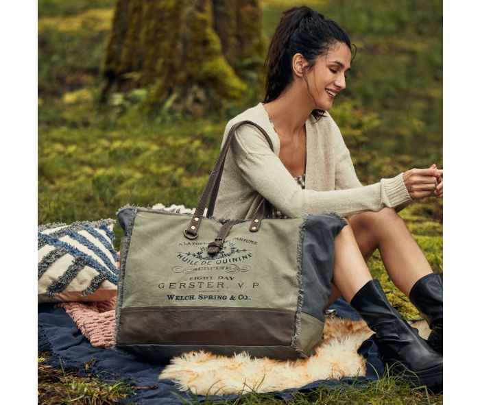 Myra Bag: S-4452 "CAFE AU LAIT WEEKENDER BAG"