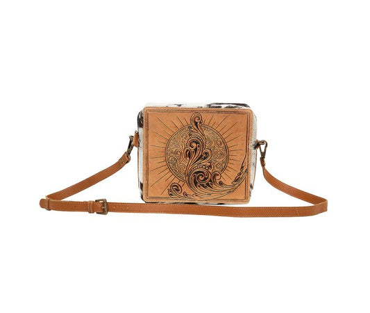 Myra Bag: S-6516 "SKYLAR HAND-TOOLED BAG"